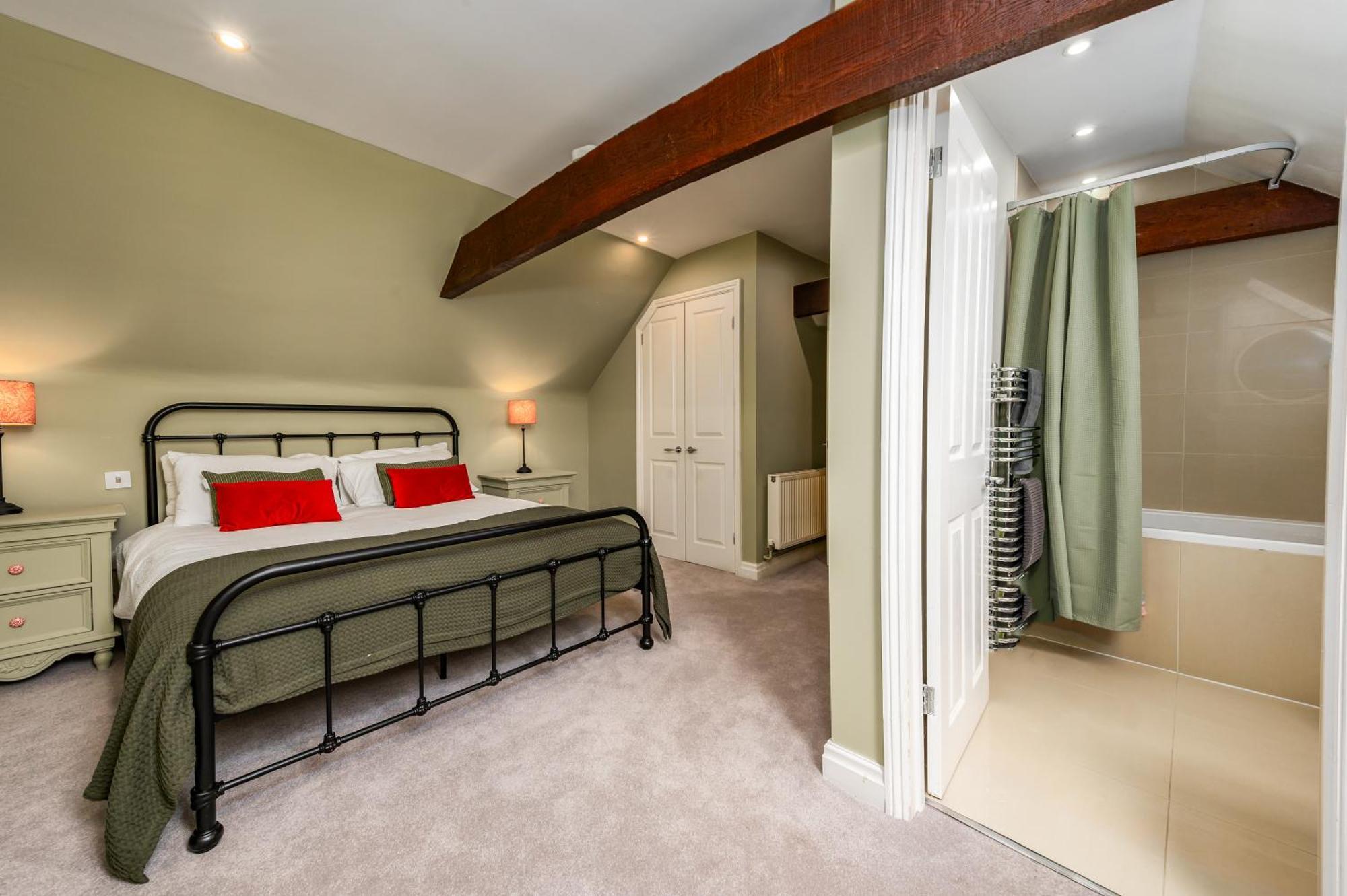 Stylish Central 6 Bedroom Converted Granary Stamford Exterior photo