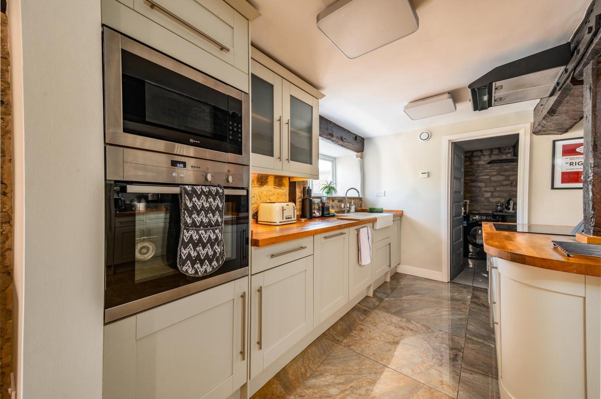 Stylish Central 6 Bedroom Converted Granary Stamford Exterior photo