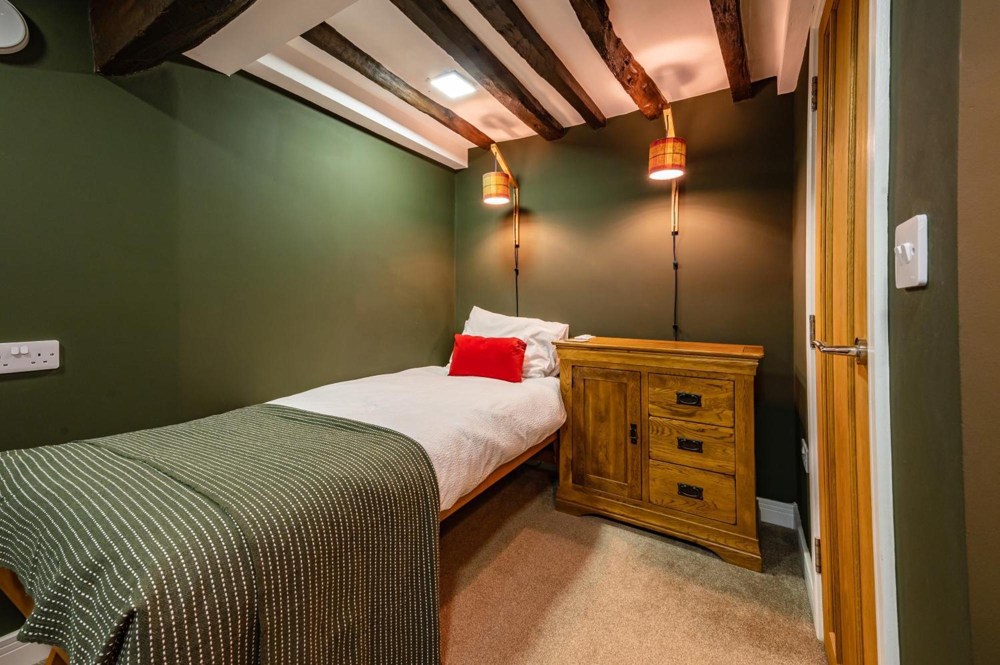 Stylish Central 6 Bedroom Converted Granary Stamford Exterior photo